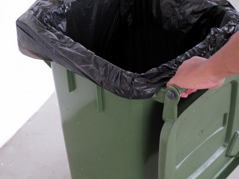 Professional skip hire team in Hanwell